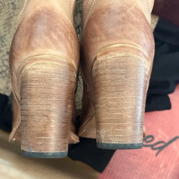 Freebird Panama Beige Western Cowgirl Boots - Picture 6 of 11